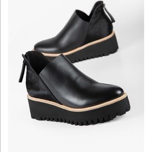 ALL BLACK Flatform Jungle Tread